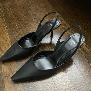 Zara black pointed slingbacks